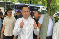 Raffi Ahmad akan Kunjungi...