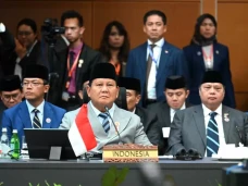 Prabowo Tekankan Pentingnya...