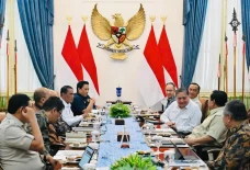 Prabowo Gelar Ratas...