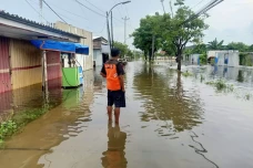 Banjir Semarang: 40.452...