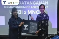 MNC University dan UNIBI...