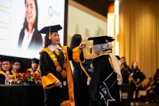 Universitas Matana Gelar...