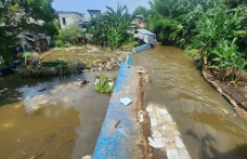 2 RT di Jati Padang...