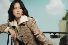 Jisoo BLACKPINK Tambah...
