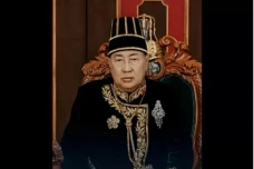 Pemakaman Raja Keraton...