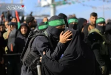 200 Pejuang Hamas di...