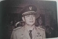 Dukung Soeharto Diberi...