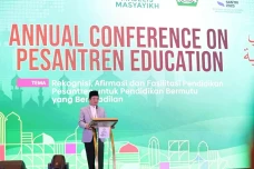 Konferensi Pendidikan...
