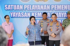 Titiek Soeharto Apresiasi...