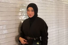 Clara Shinta Digugat...