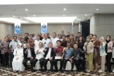 APTEK DKI dan KADIN...