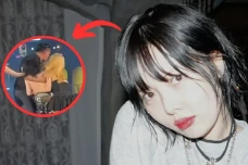 Penyanyi Korea HyunA...
