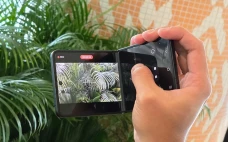 Galaxy Z Flip7 untuk...