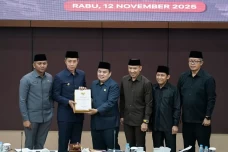 DPRD Kota Bogor Terima...