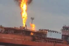 Serangan Rusia Hantam...