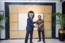 Proyek Jalan Tol Layang...