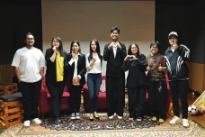 Menuju Album Pertamanya...