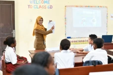 90.447 Sekolah Tidak...