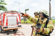 Lindungi Seluruh Tenaga...