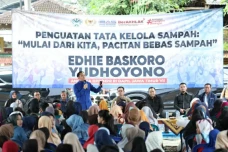 Ibas Ajak Masyarakat...