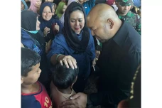 Momen Titiek Soeharto...