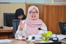 Kemenhut Sangkal Buka...