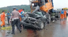 Kecelakaan Beruntun...
