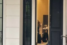 Suasana Rumah Duka Jelang...