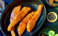 Tren Salmon Candied...