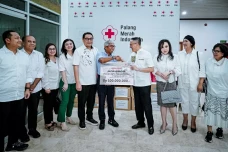 Peradi SAI Serahkan...