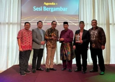 Holding BUMN Danareksa...