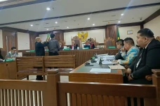 Saksi Sebut CMNP Sudah...