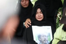 Curhatan Kariana Ranau...