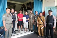 Satpol PP Jakarta Tindak...
