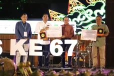 Raih Alumni Peduli,...