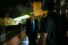 Trump Marah 2 Tentara...