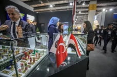 Kemitraan Pertahanan...