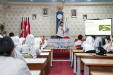 Puluhan Siswa SMAN 111...
