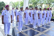 Tiga Perwira TNI AL...