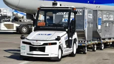 Toyota Luncurkan Truk...