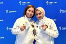 Alisha Nabila, Atlet...