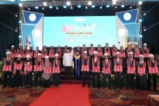 Wisuda UMB di ICE BSD,...