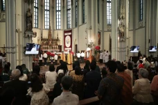 Natal Momentum Kasih...