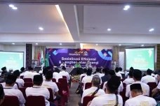 Warga Garut Diajak Hemat...
