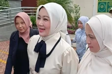 Isu Perempuan Lain Jadi...