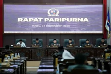 Tutup Akhir Tahun 2025,...