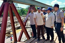 Menhan Sjafrie Bentuk...
