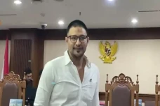 Ammar Zoni Tampil Klimis...