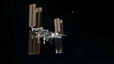 Astronot NASA Siap Tinggalkan...