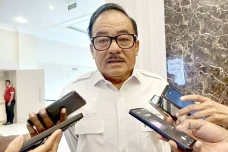 Pemerataan Pendidikan,...